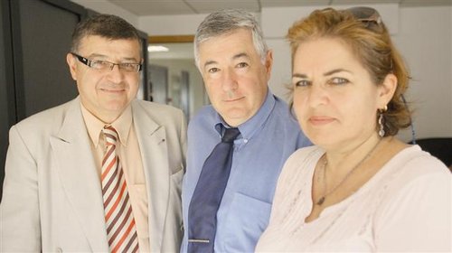 Secrétaire académique du syndicat ID, Nicolas Cérami (à gauche), proviseur du lycée du Parc-Impérial (Nice), Florence Gauthier et Philippe Manzano, principaux de collège (Alpes-maritimes). (Photo A.B.-J/Nice-matin). Secrétaire académique du syndicat ID, Nicolas Cérami (à gauche), proviseur du lycée du Parc-Impérial (Nice), Florence Gauthier et Philippe Manzano, principaux de collège (Alpes-maritimes). (Photo A.B.-J/Nice-matin).
